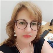 Diplomata ragioniera informatica, appassionata da sempre di storia